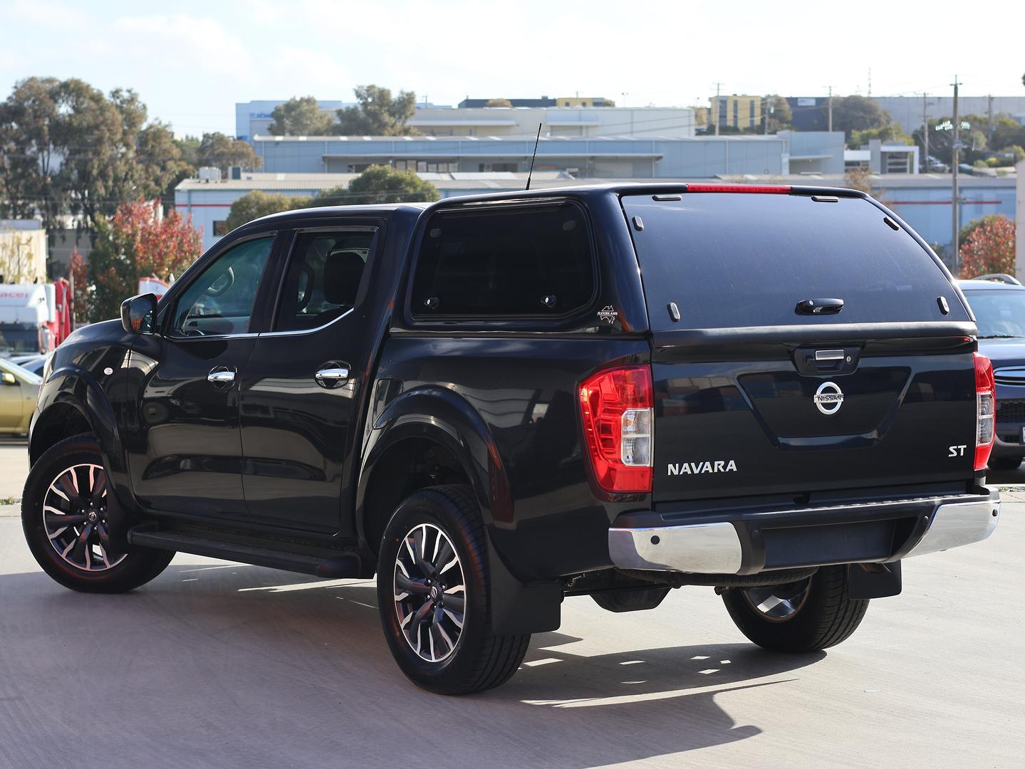 Nissan Navara image 3