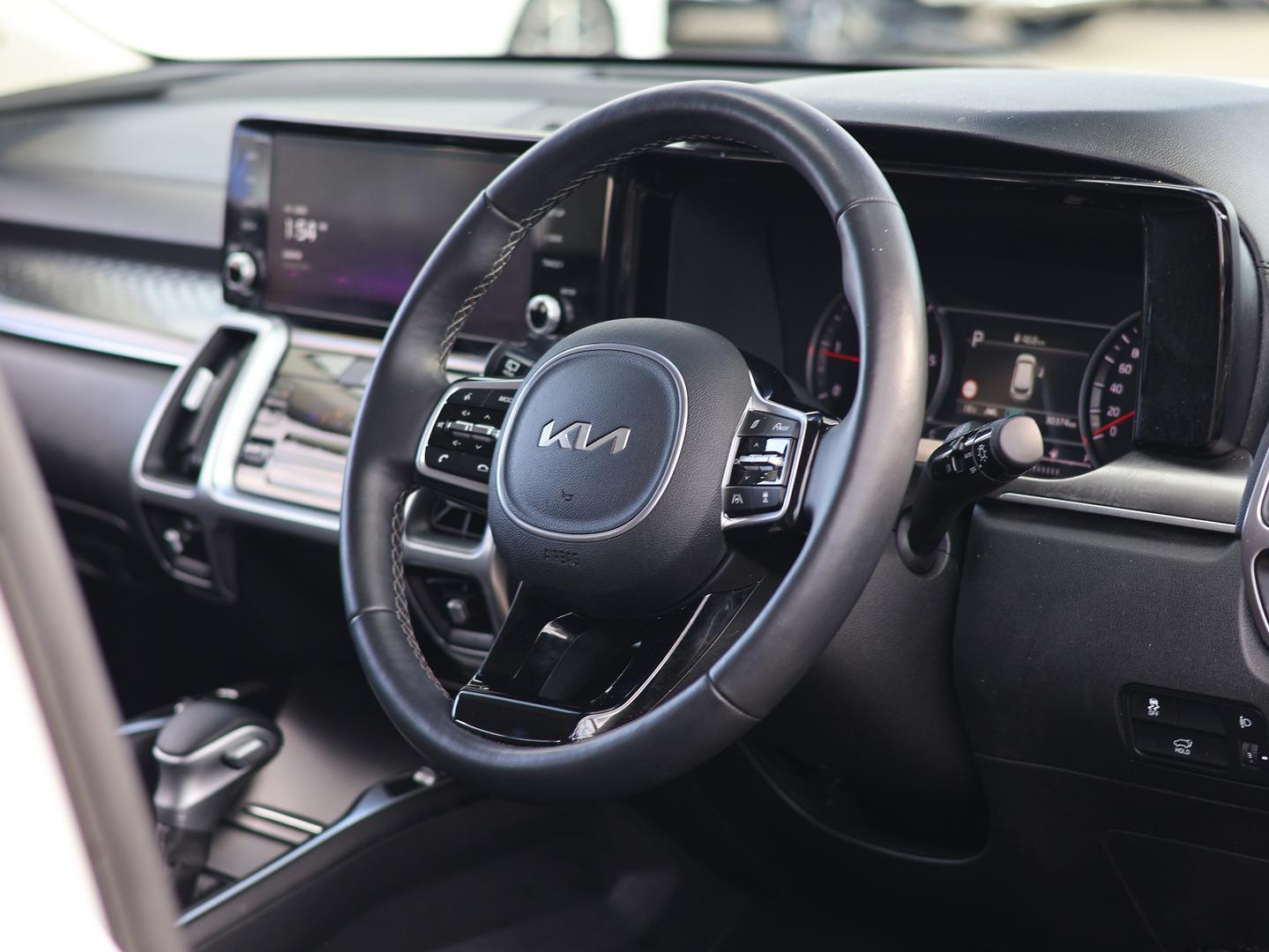 Kia Sorento image 2