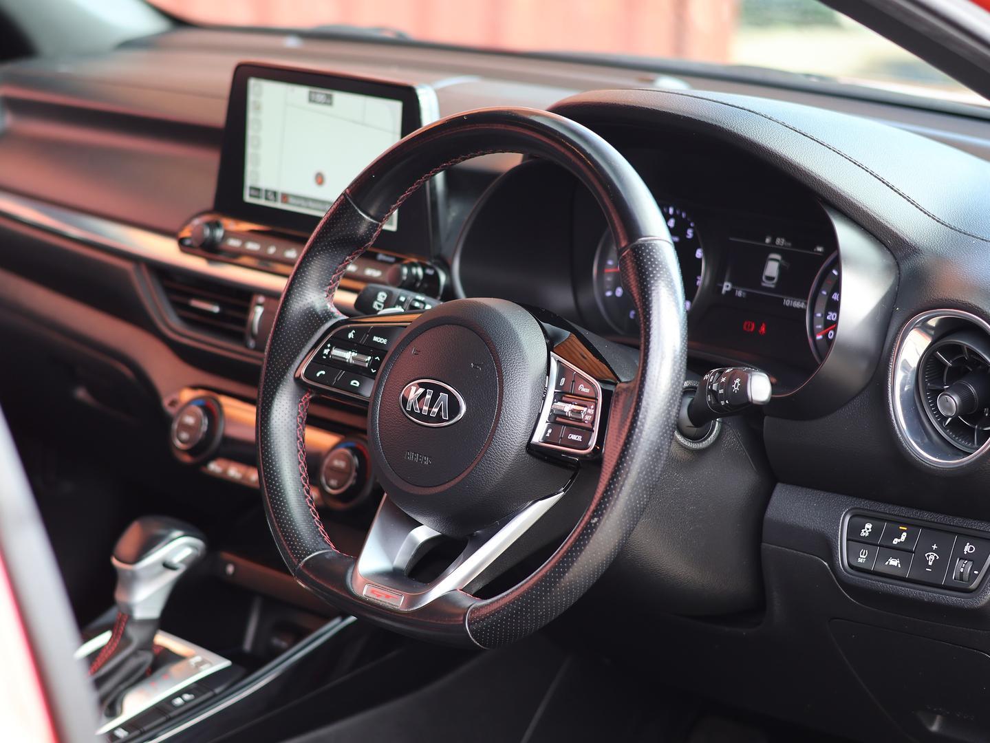 Kia Cerato image 2