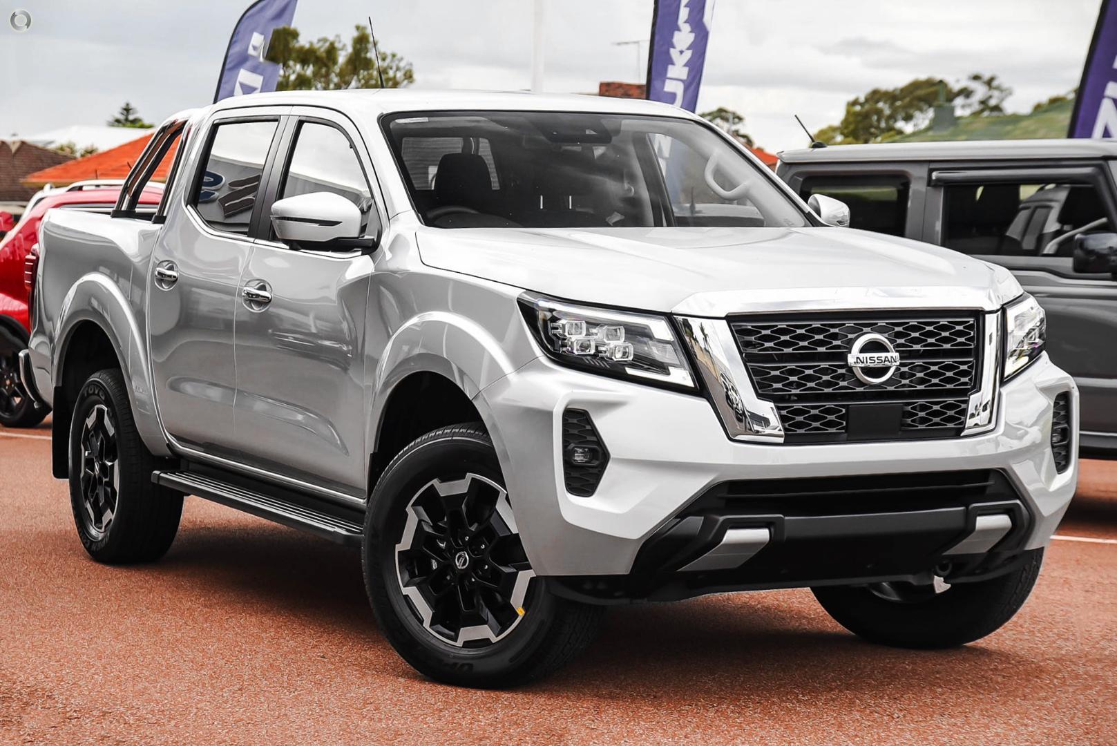 Nissan Navara image 1