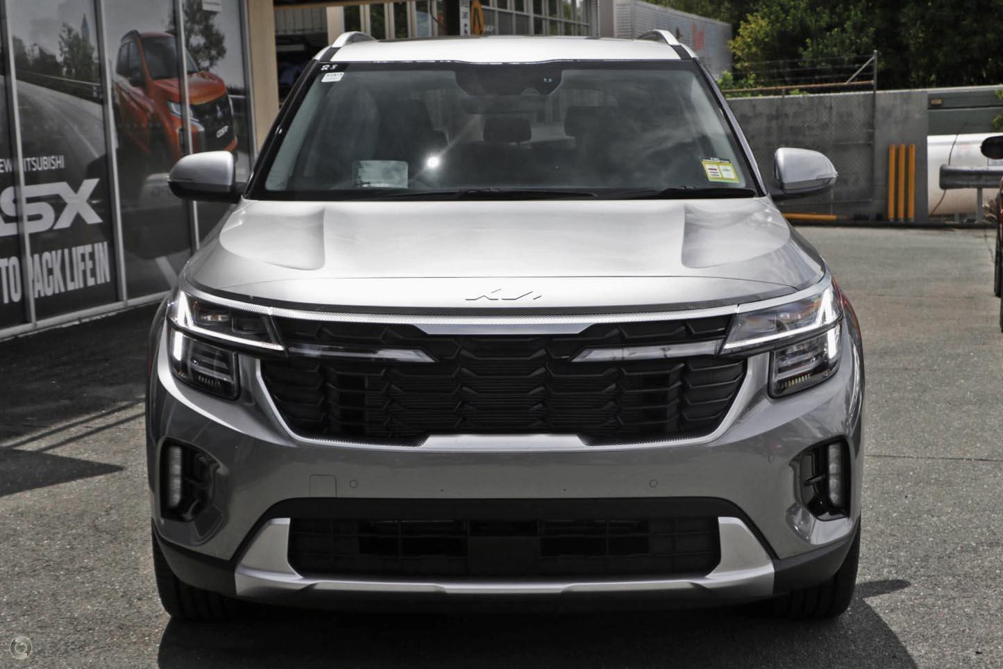 Kia Seltos image 2